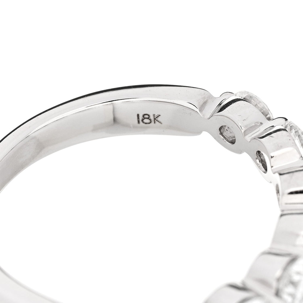 18K White Gold Diamond Floating Diamond Ring 57 8
