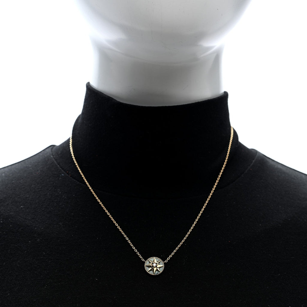18K Yellow Gold Diamond Malachite Rose Des Vents Necklace