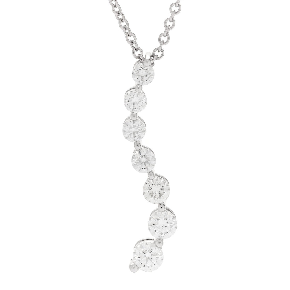 18K White Gold Diamond .88ctw Graduated Drop Pendant Necklace