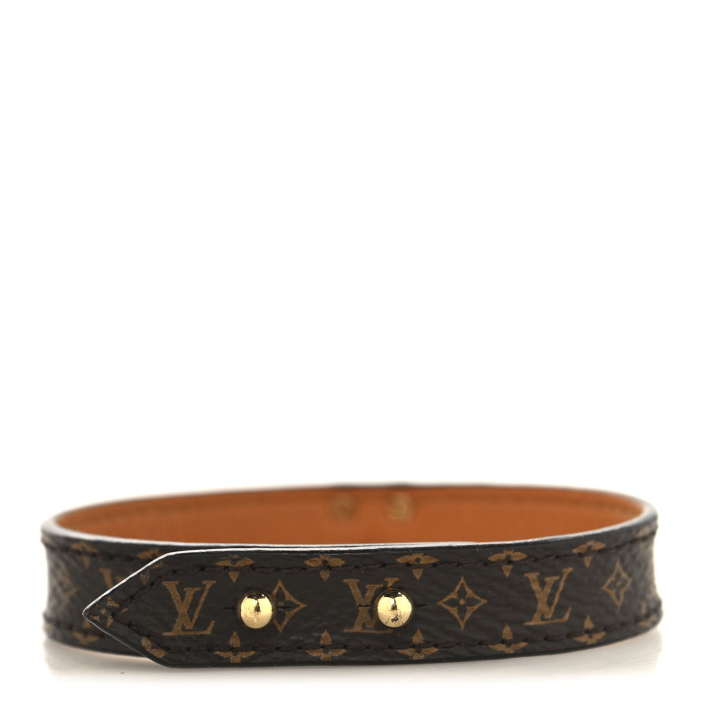 Monogram Essential V Bracelet 19