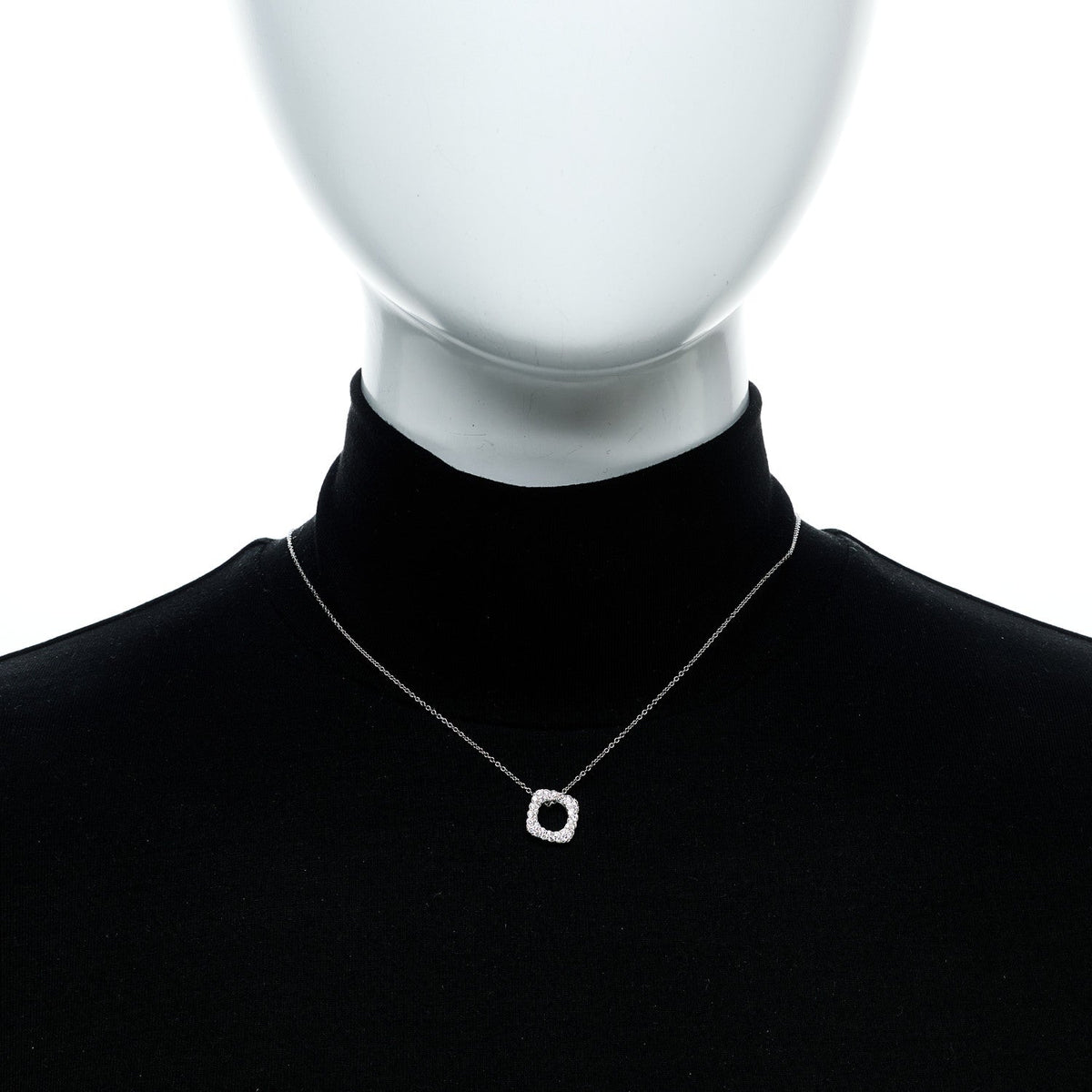 18K White Gold Diamond Cushion Pendant Necklace