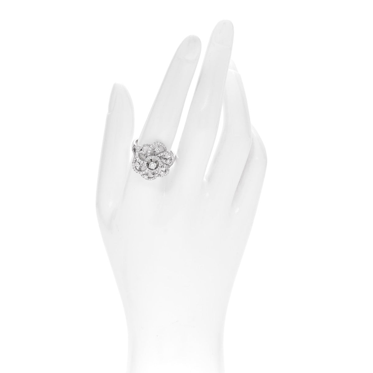 18K White Gold Diamond 1.24ctw Flower Ring 59 8.75