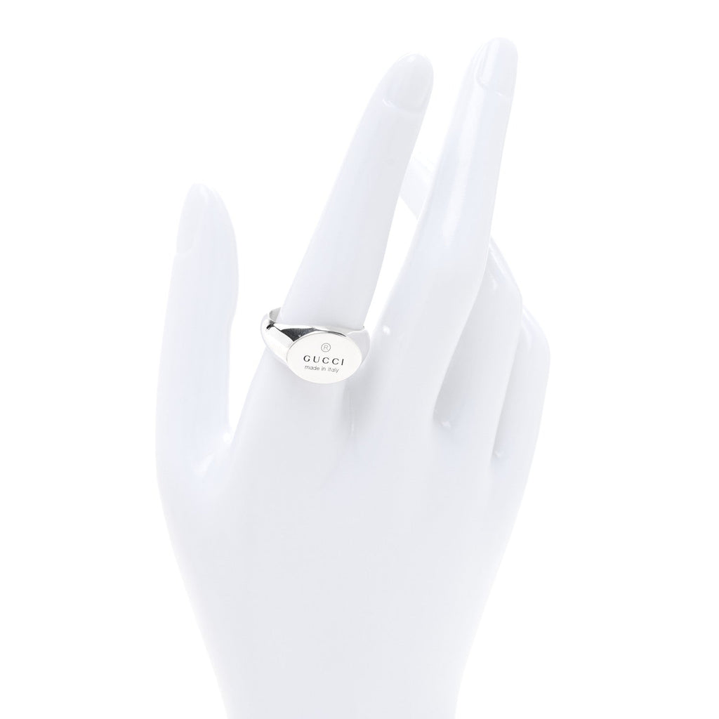 Sterling Silver Oval Trademark Ring 60 9