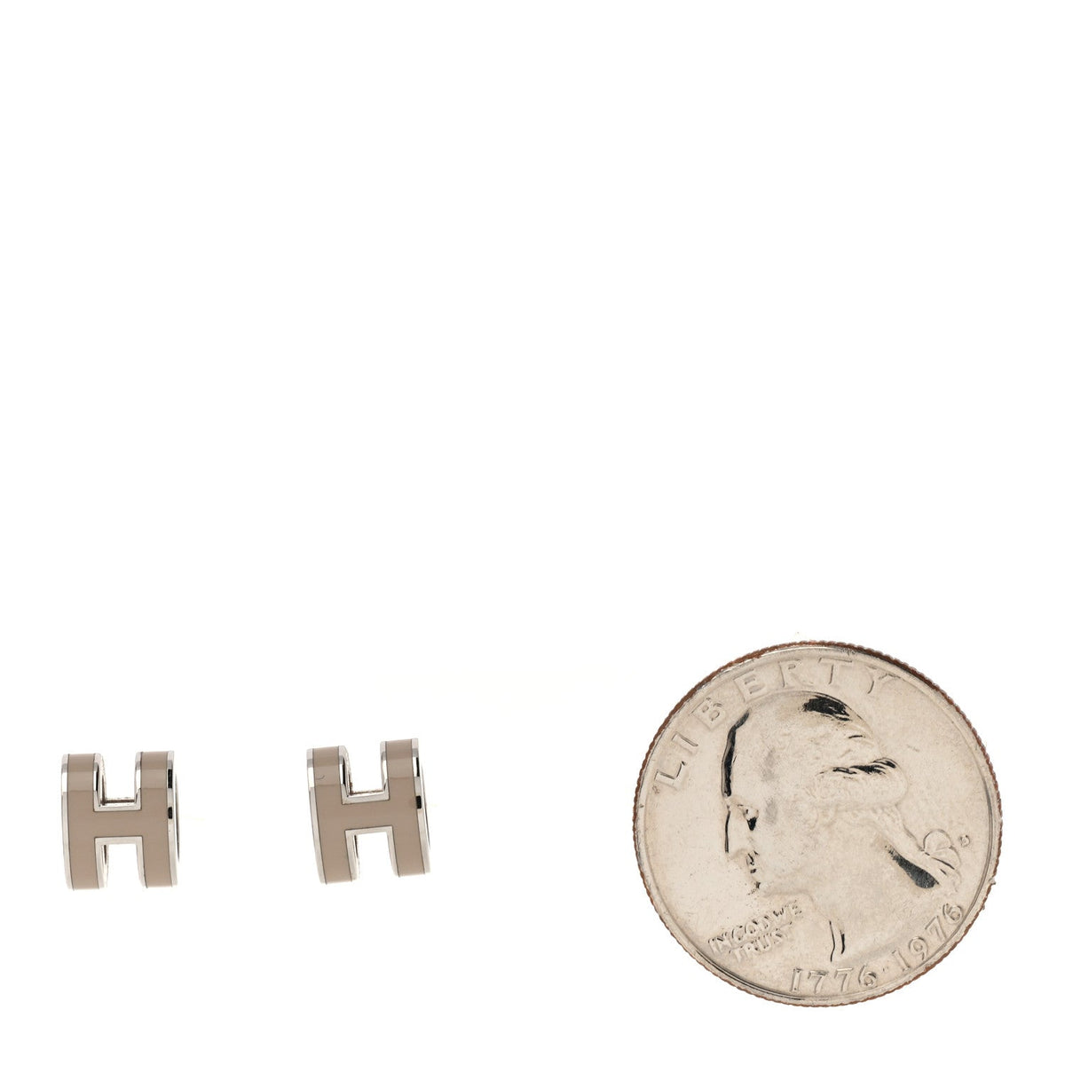 Palladium Lacquered Mini Pop H Earrings Marron Glace