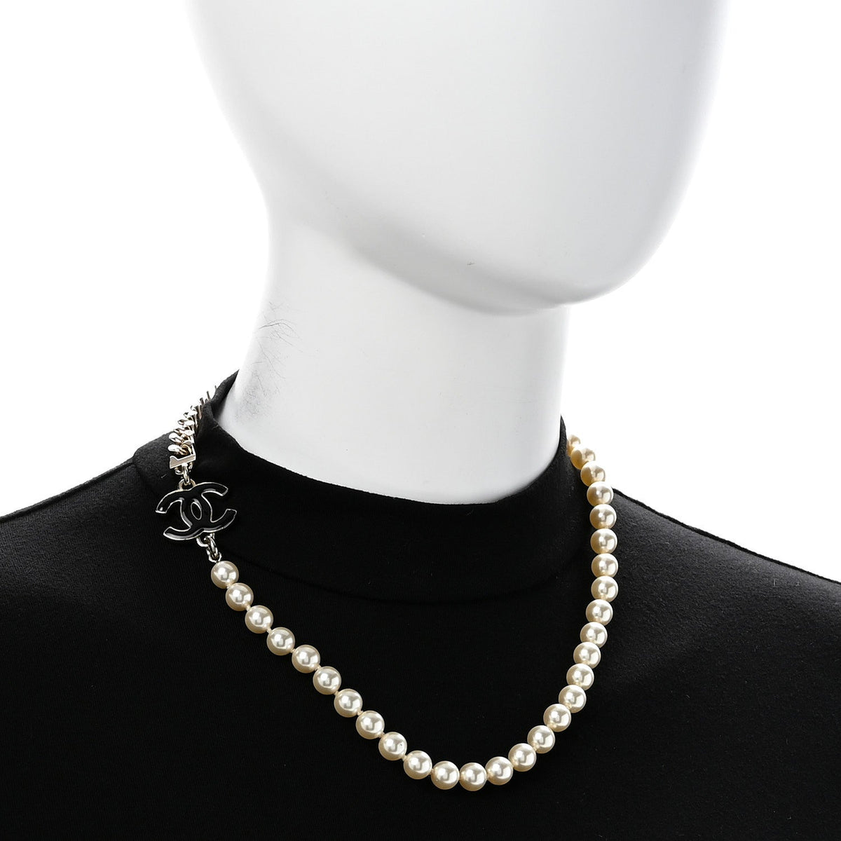 Pearl Resin CC Choker Necklace Gold White Black