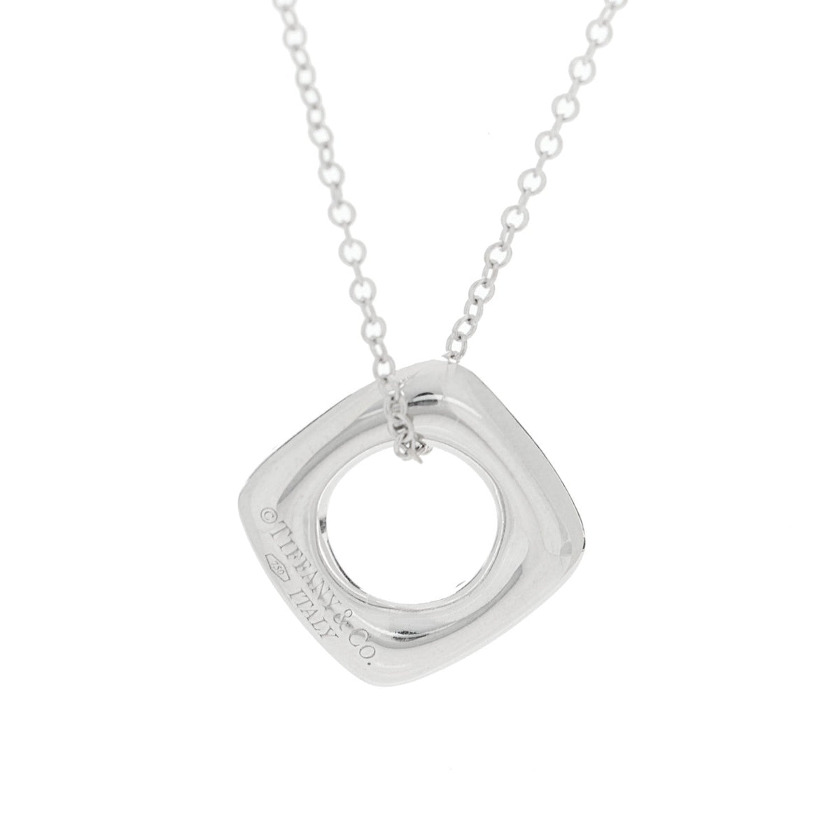 18K White Gold Diamond Cushion Pendant Necklace