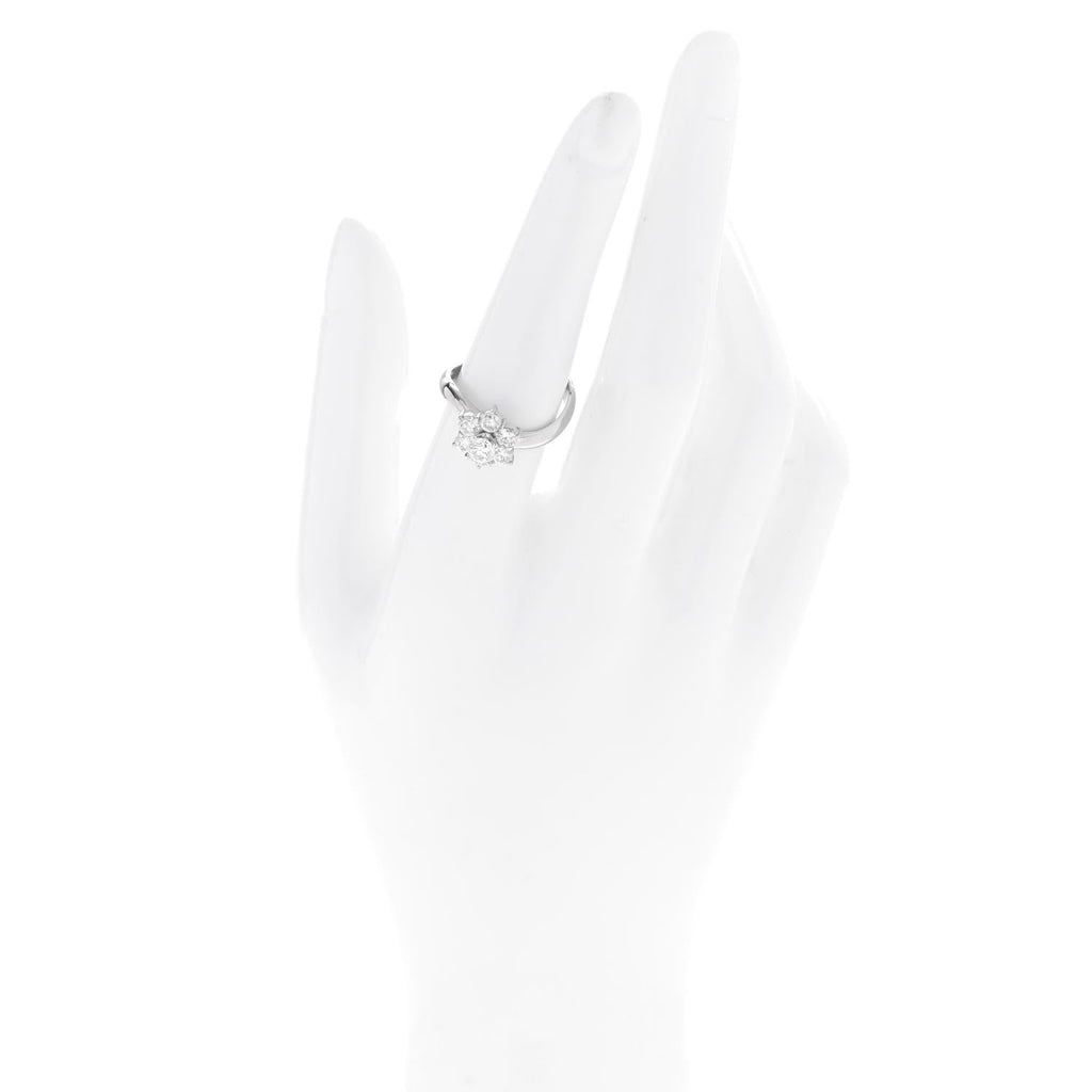 Platinum Diamond 1.02ctw Flower Ring 54 7