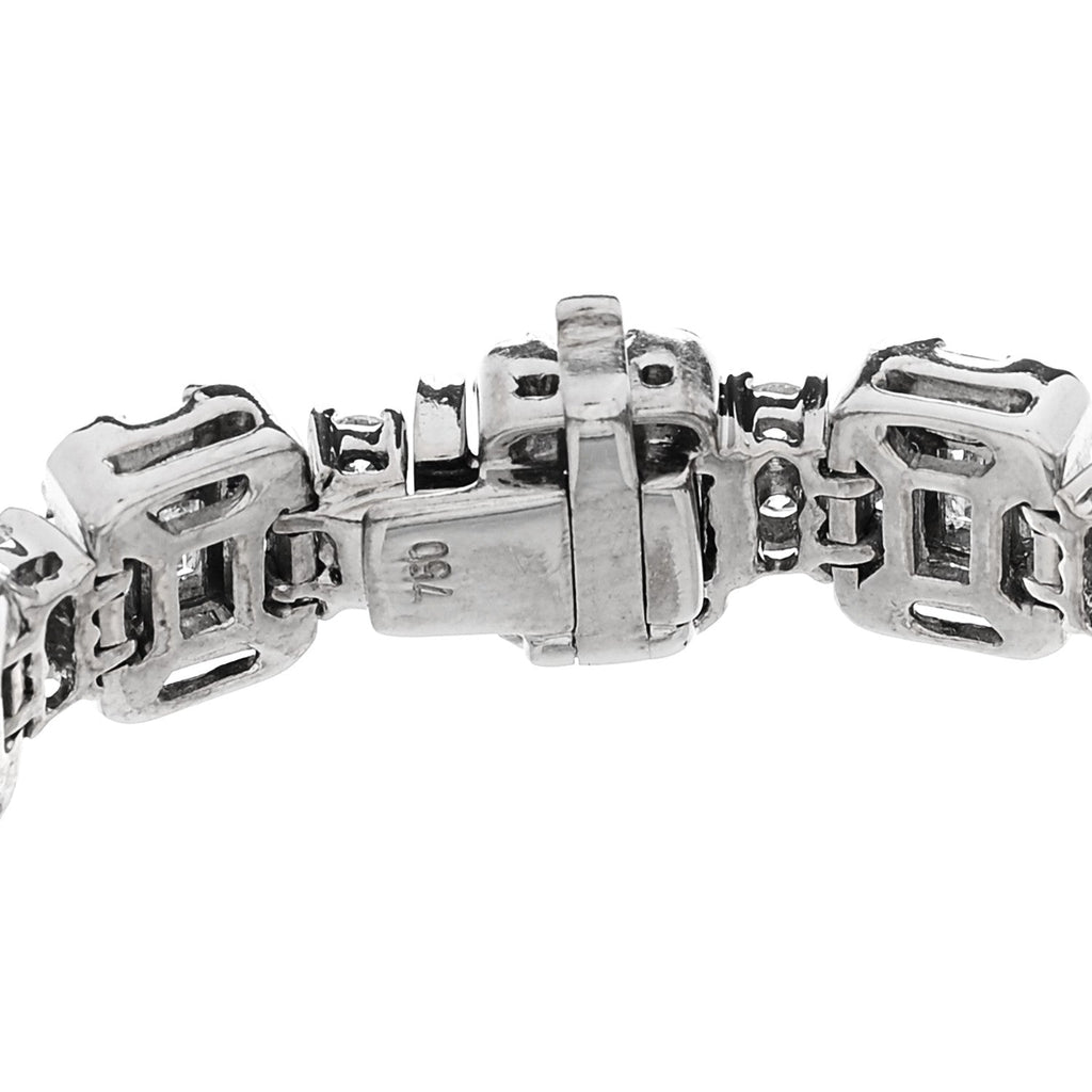 18K White Gold Diamond 8.30ctw Baguette Round Link Bracelet