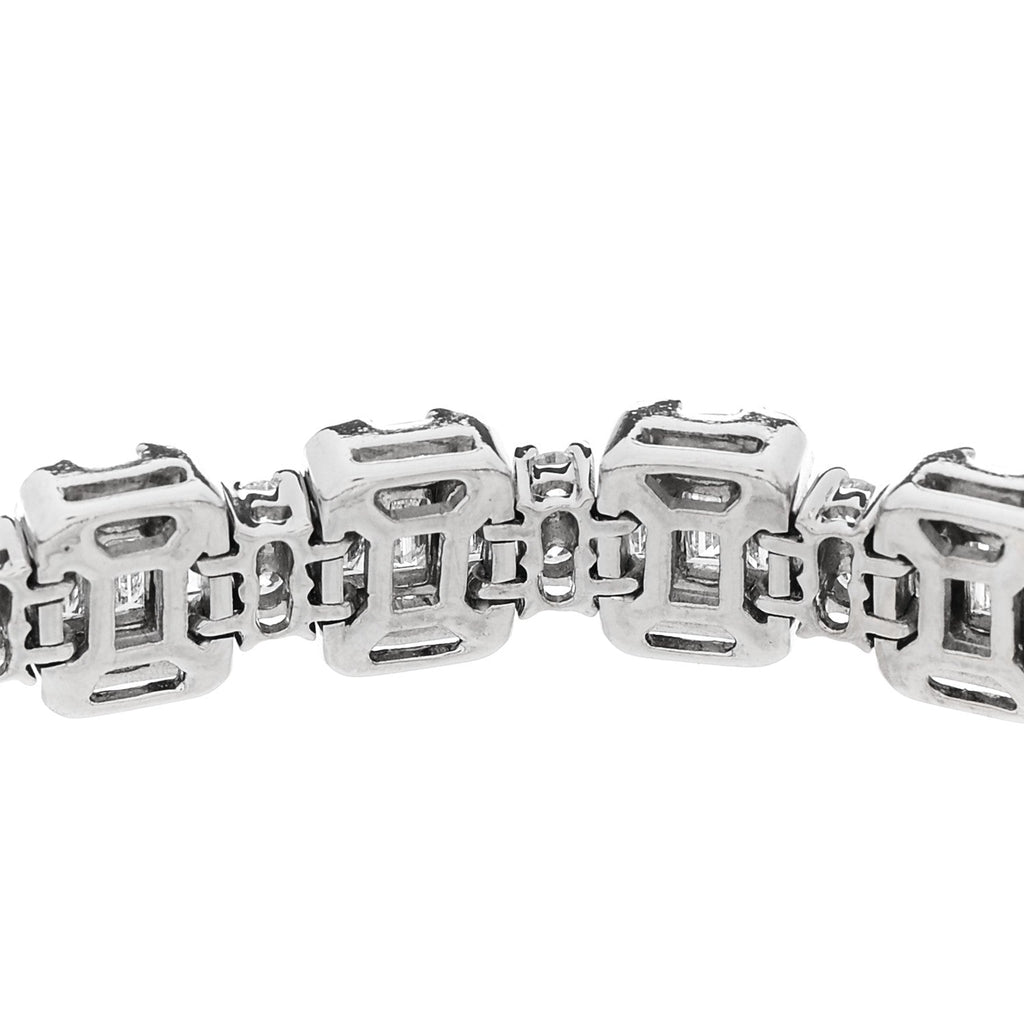 18K White Gold Diamond 8.30ctw Baguette Round Link Bracelet