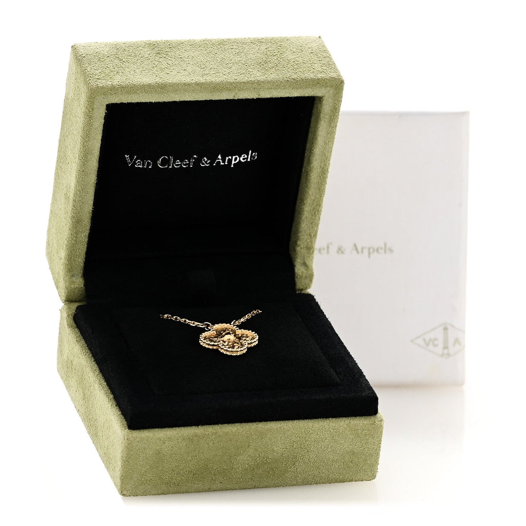 18K Yellow Gold Vintage Alhambra Pendant Necklace